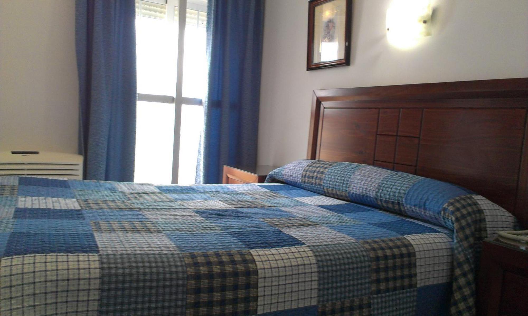 Hotel Marina Victoria Algeciras Kültér fotó