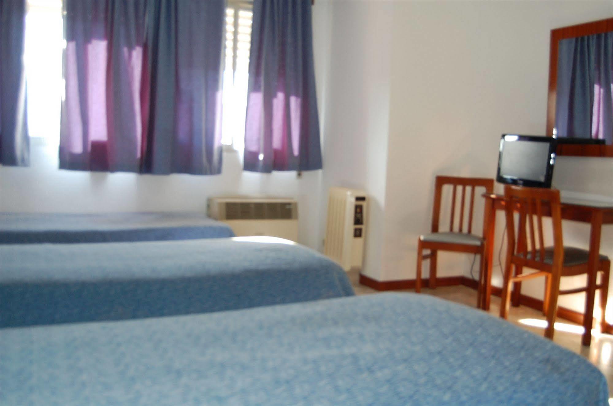 Hotel Marina Victoria Algeciras Kültér fotó