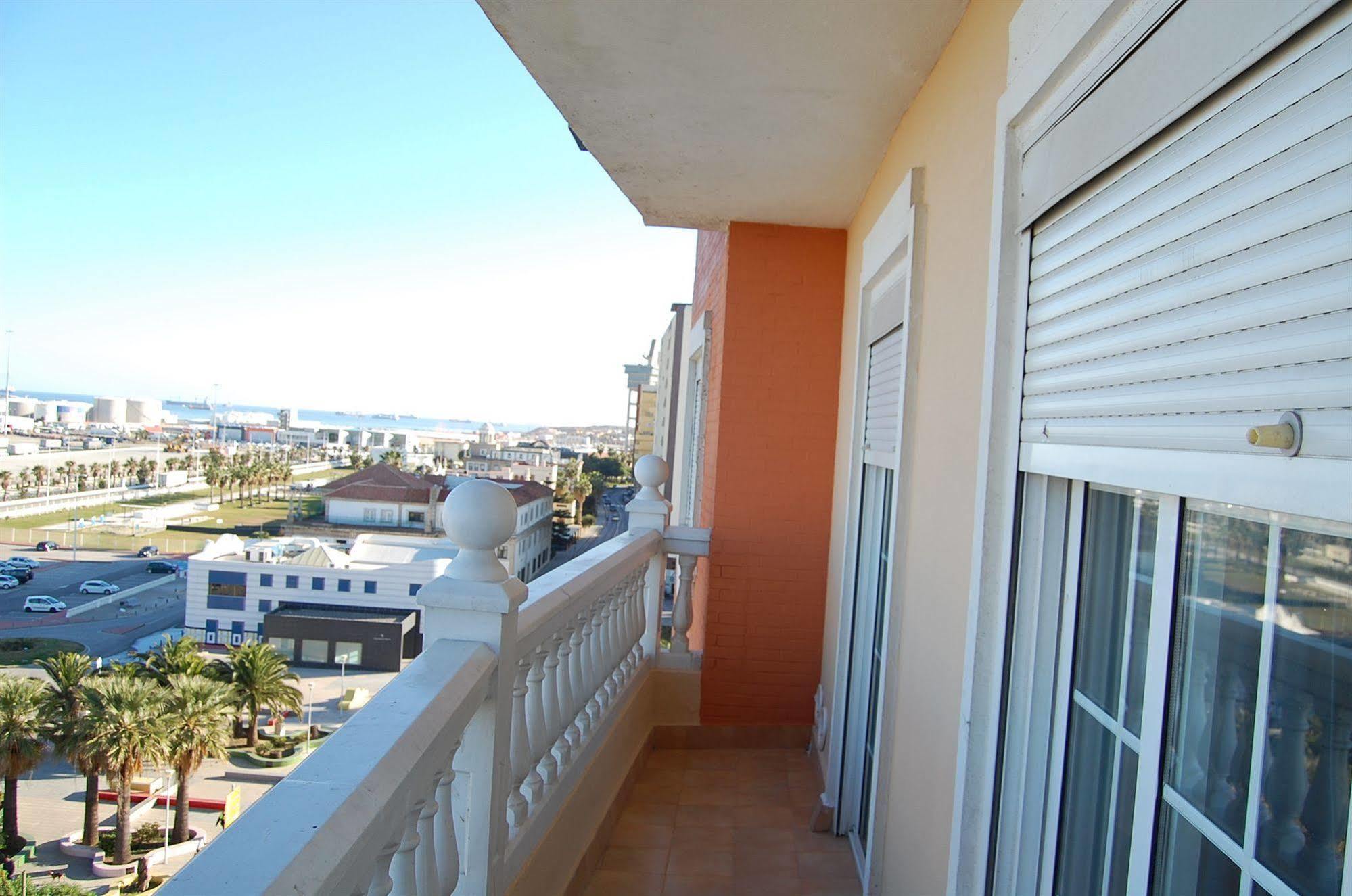 Hotel Marina Victoria Algeciras Kültér fotó